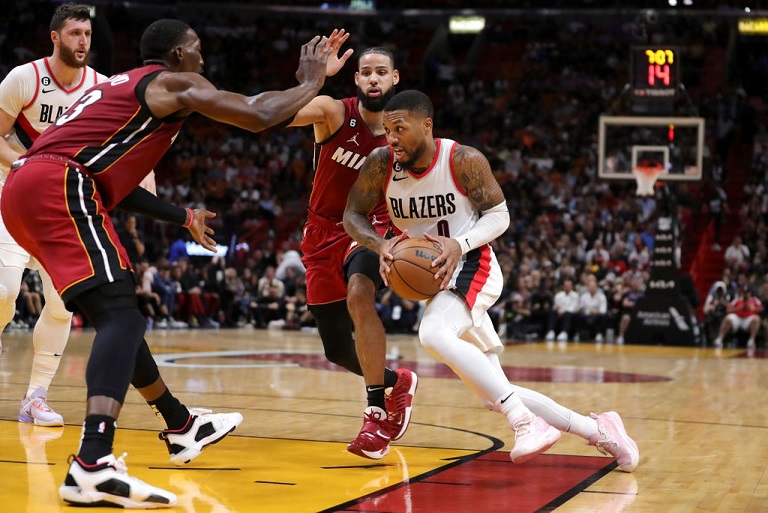 Der Damian Lillard-Transfer, mit dem die NBA seit einem Sommer zu kämpfen hat, ist wieder in Planung